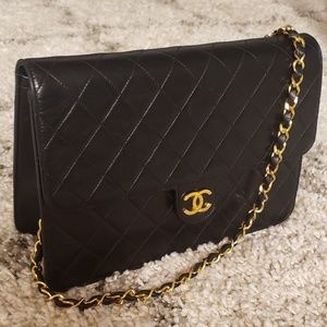 Chanel vintage bag